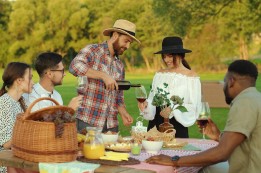 TURISMO GASTRONÔMICO: EXPERIÊNCIAS CULINÁRIAS EM VIAGENS - PSG TURISMO GASTRONÔMICO: EXPERIÊNCIAS CULINÁRIAS EM VIAGENS