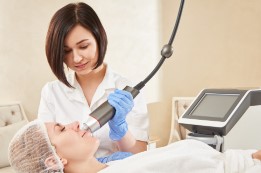 TÉCNICO EM ESTÉTICA